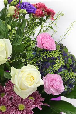 Florist Choice Hand-Tied Peak Time